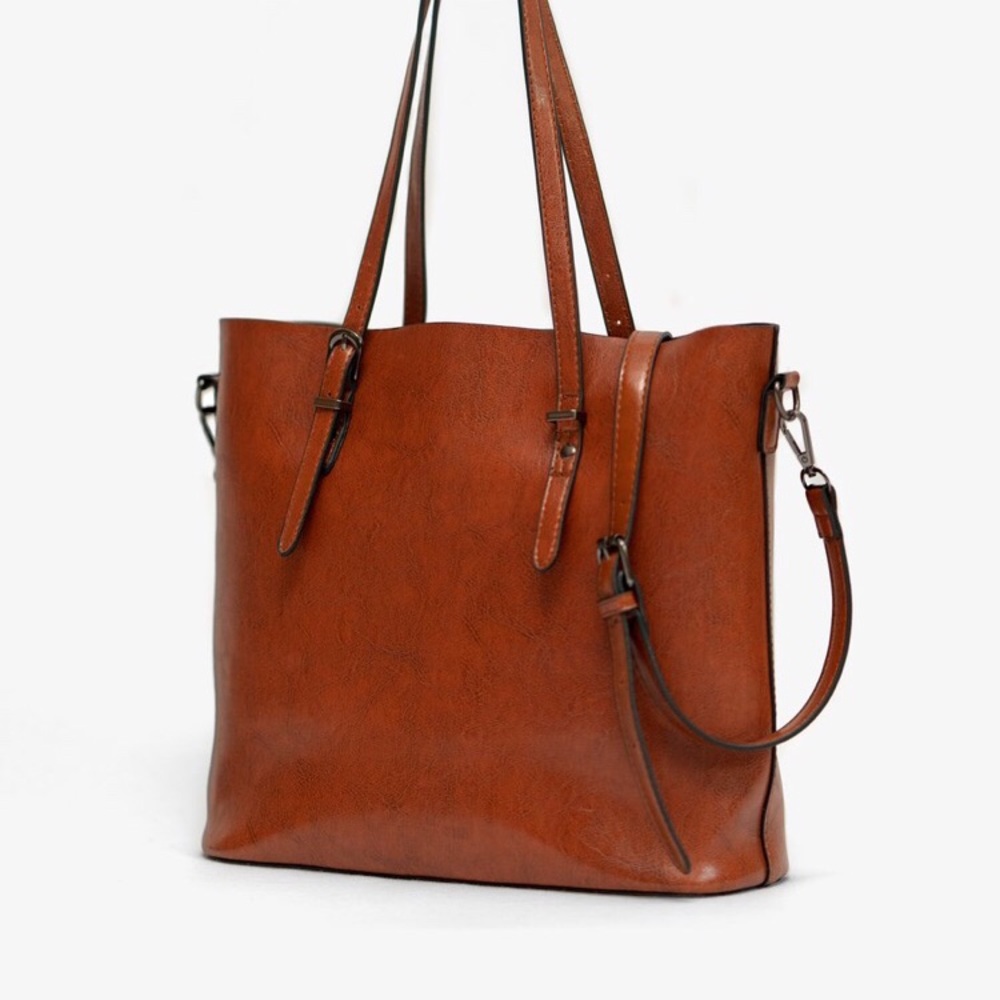 Ivy and Envy vegan leather tote, never used